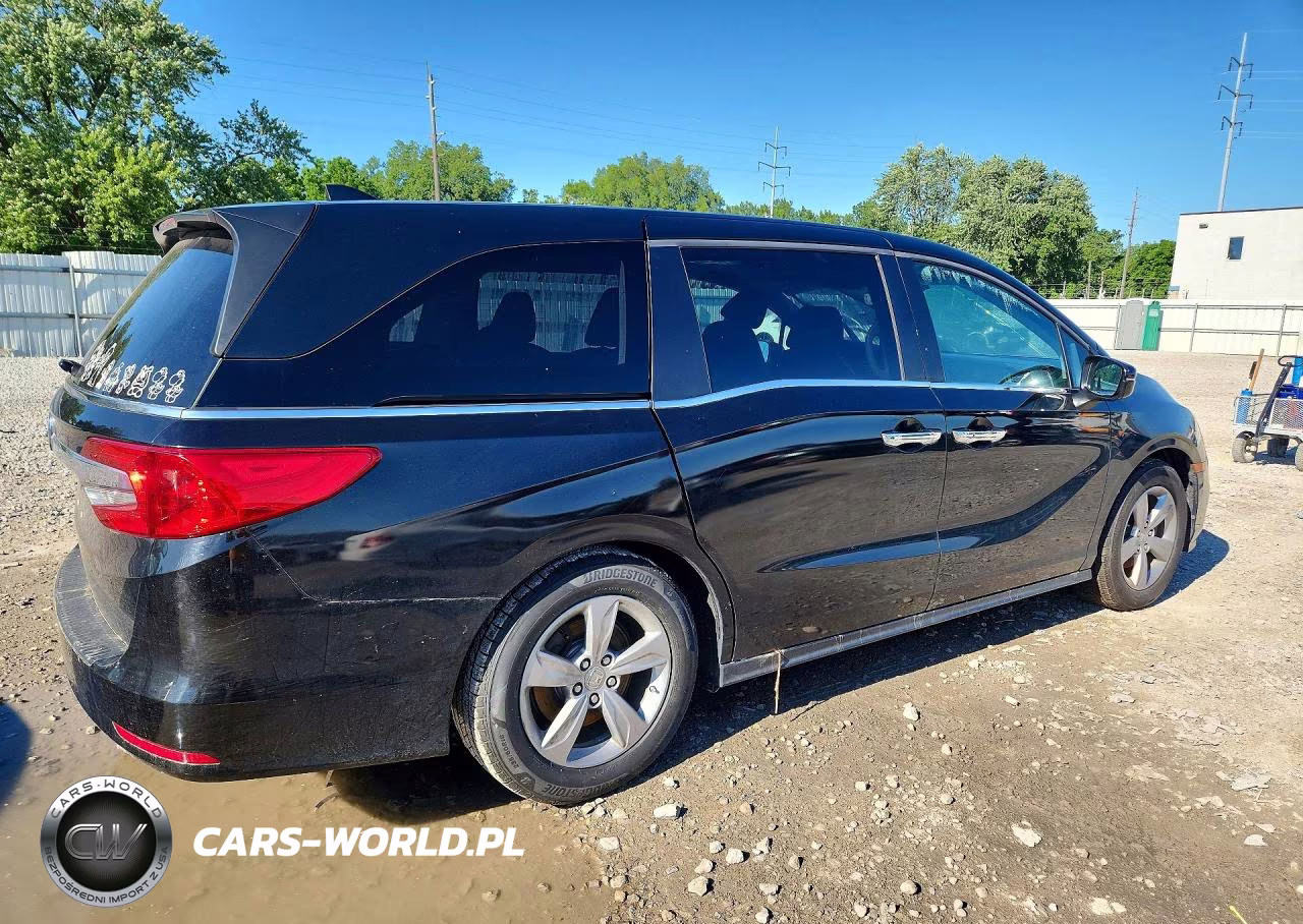 2018 Honda Odyssey Exl VIN:5FNRL6H71JB052680 - 3