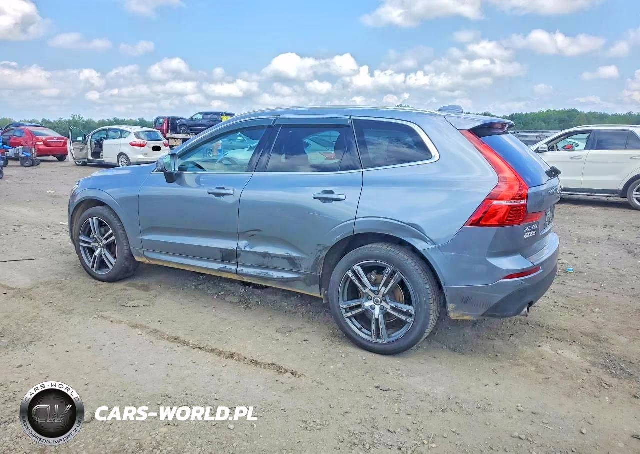 2021 Volvo Xc60 T5 Momentum VIN:YV4102RKXM1797990 - 2