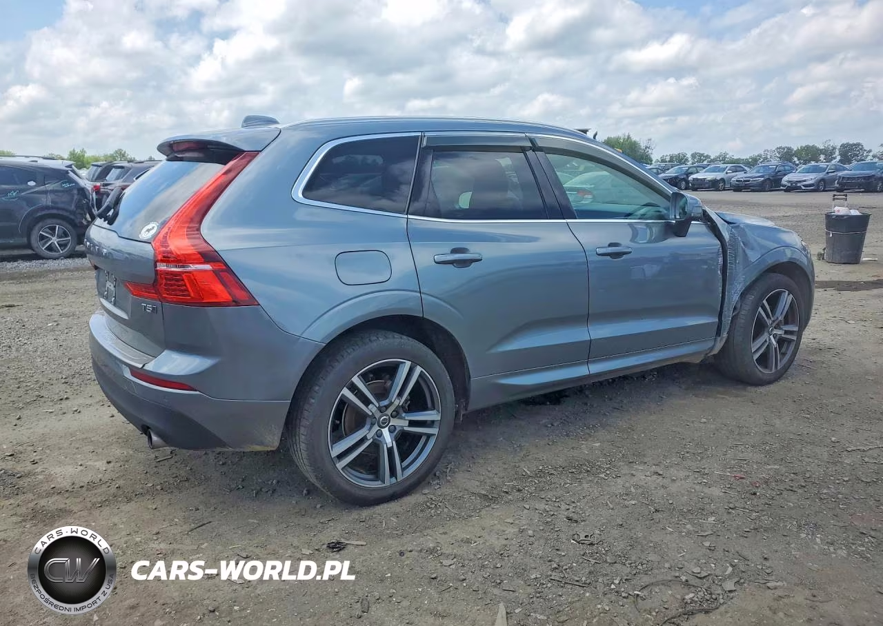 2021 Volvo Xc60 T5 Momentum VIN:YV4102RKXM1797990 - 3