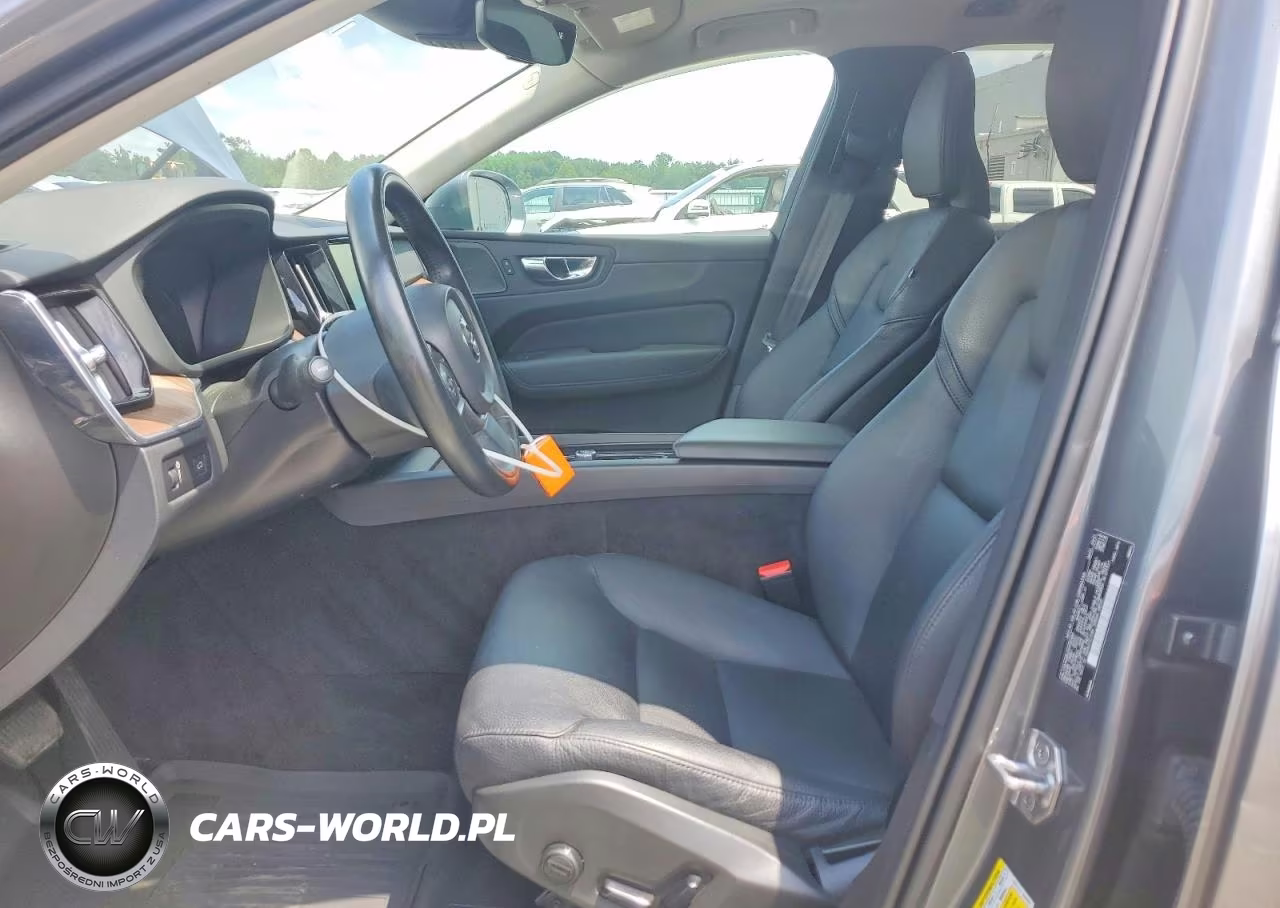 2021 Volvo Xc60 T5 Momentum VIN:YV4102RKXM1797990 - 7