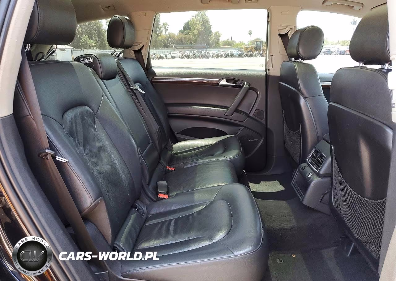 2011 Audi Q7 Premium Plus VIN:WA1LGAFE5BD009767 - 11