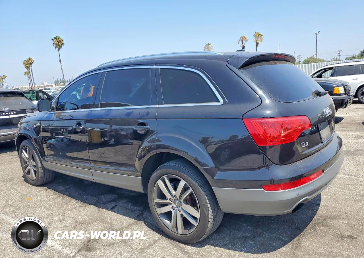 2011 Audi Q7 Premium Plus VIN:WA1LGAFE5BD009767 - 2