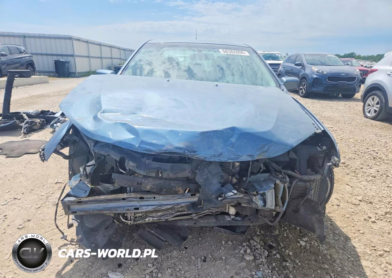 2012 Ford Fusion Se VIN:3FAHP0HA4CR395953 - 5