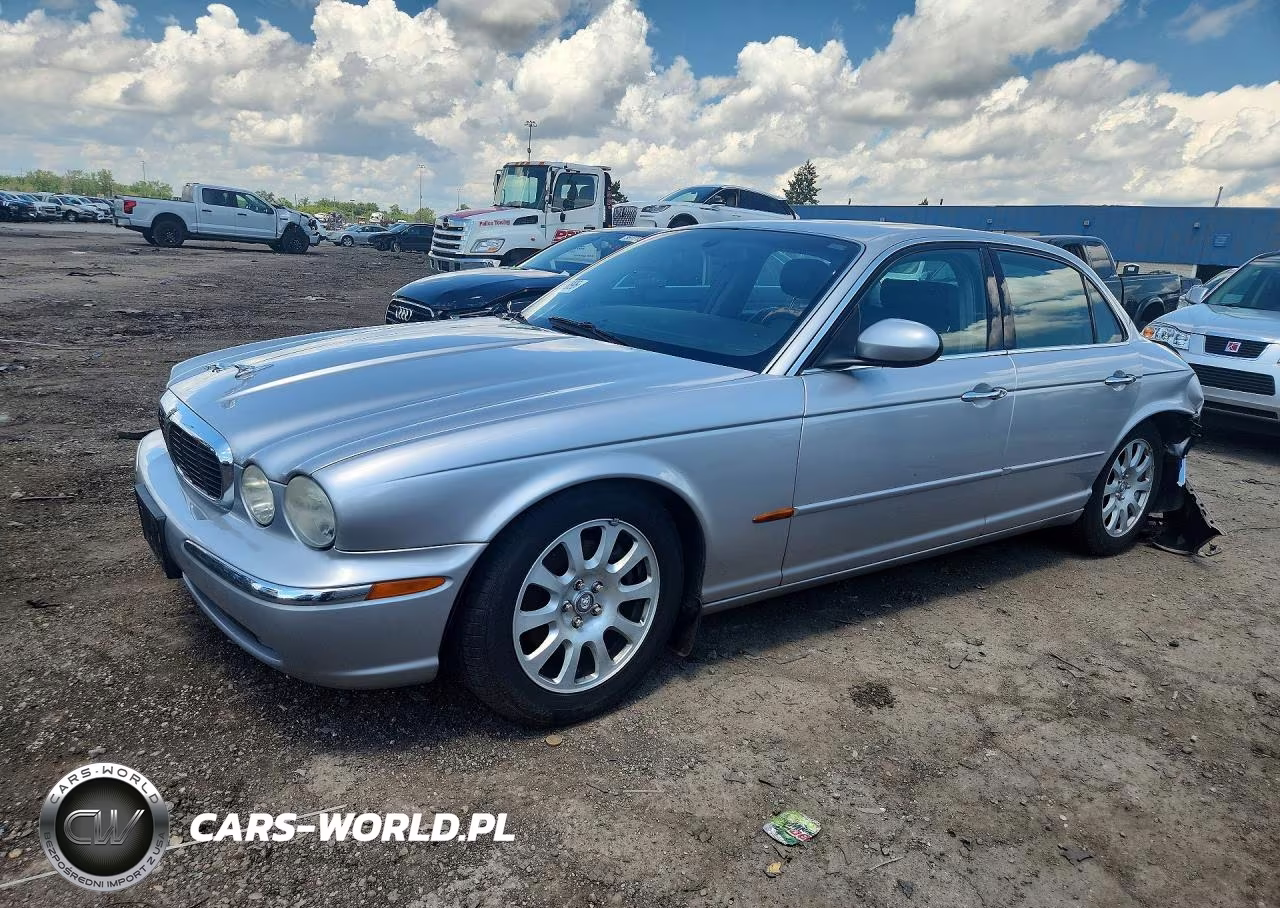 2004 Jaguar Xj8 – zdjęcie 1 z 12