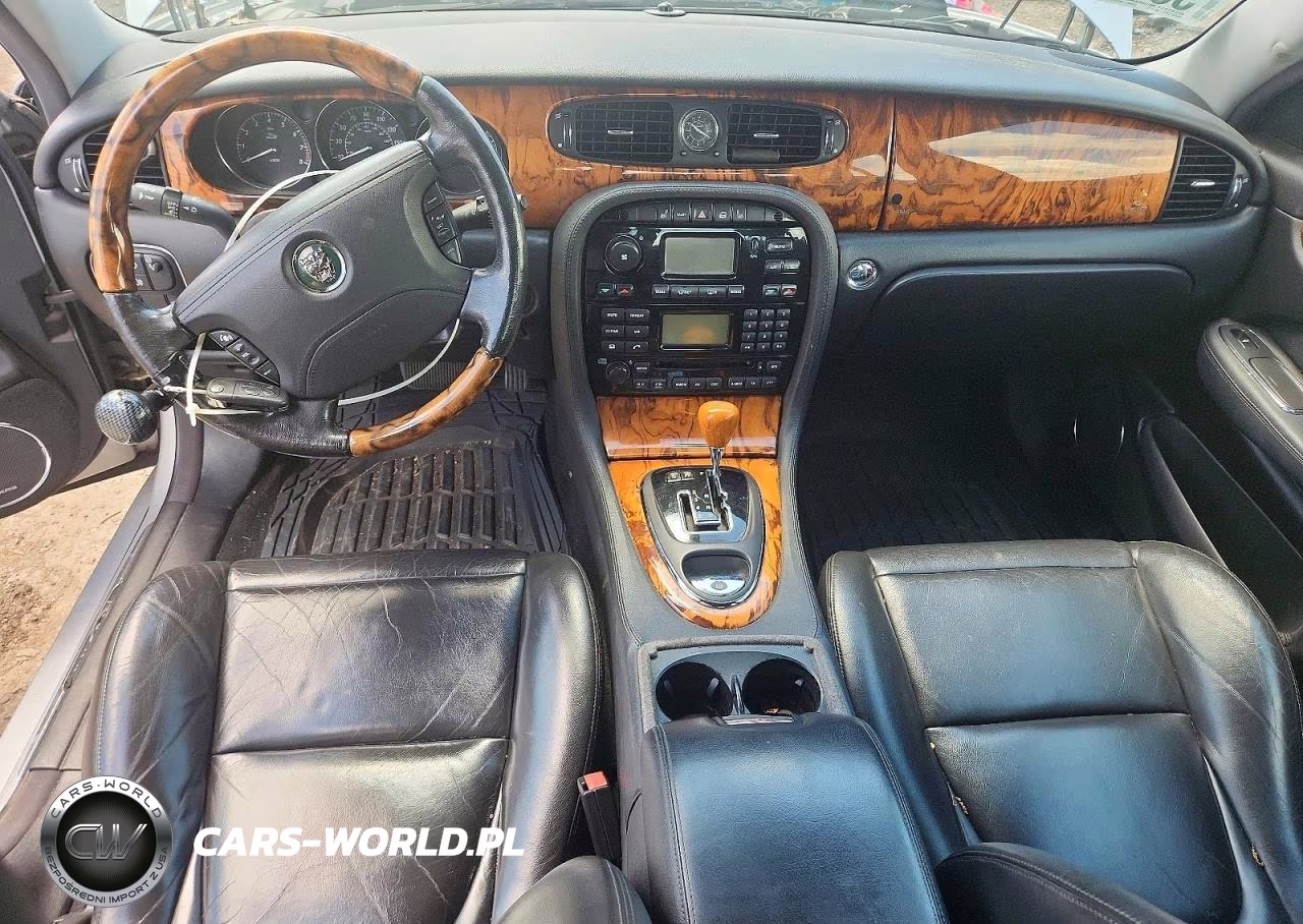 2004 Jaguar Xj8 VIN:SAJEA71C94SG06738 - 8