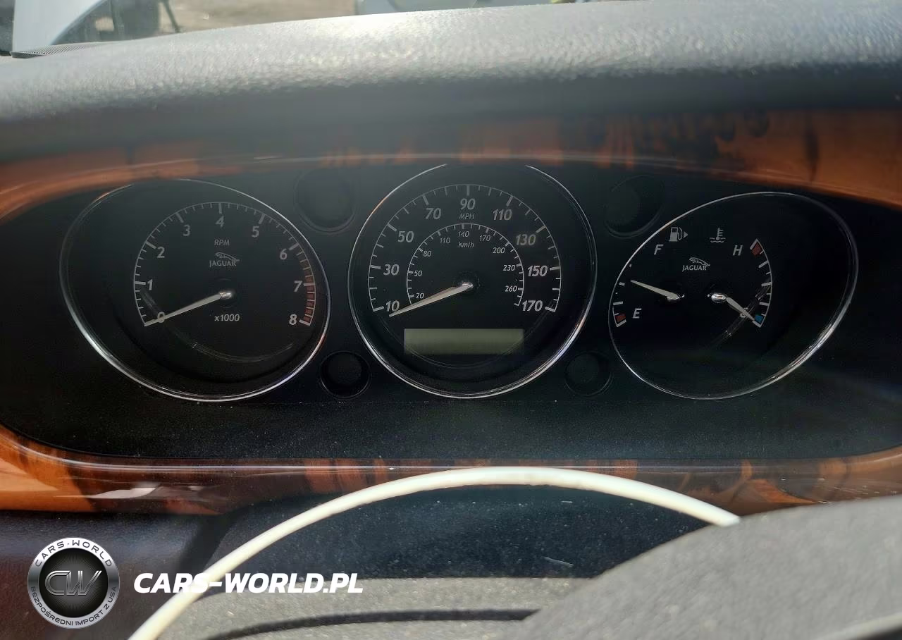 2004 Jaguar Xj8 VIN:SAJEA71C94SG06738 - 9