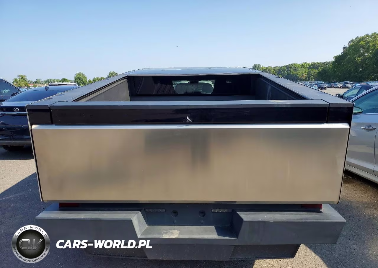 2024 Tesla Cybertruck VIN:7G2CEHED7RA012292 - 6