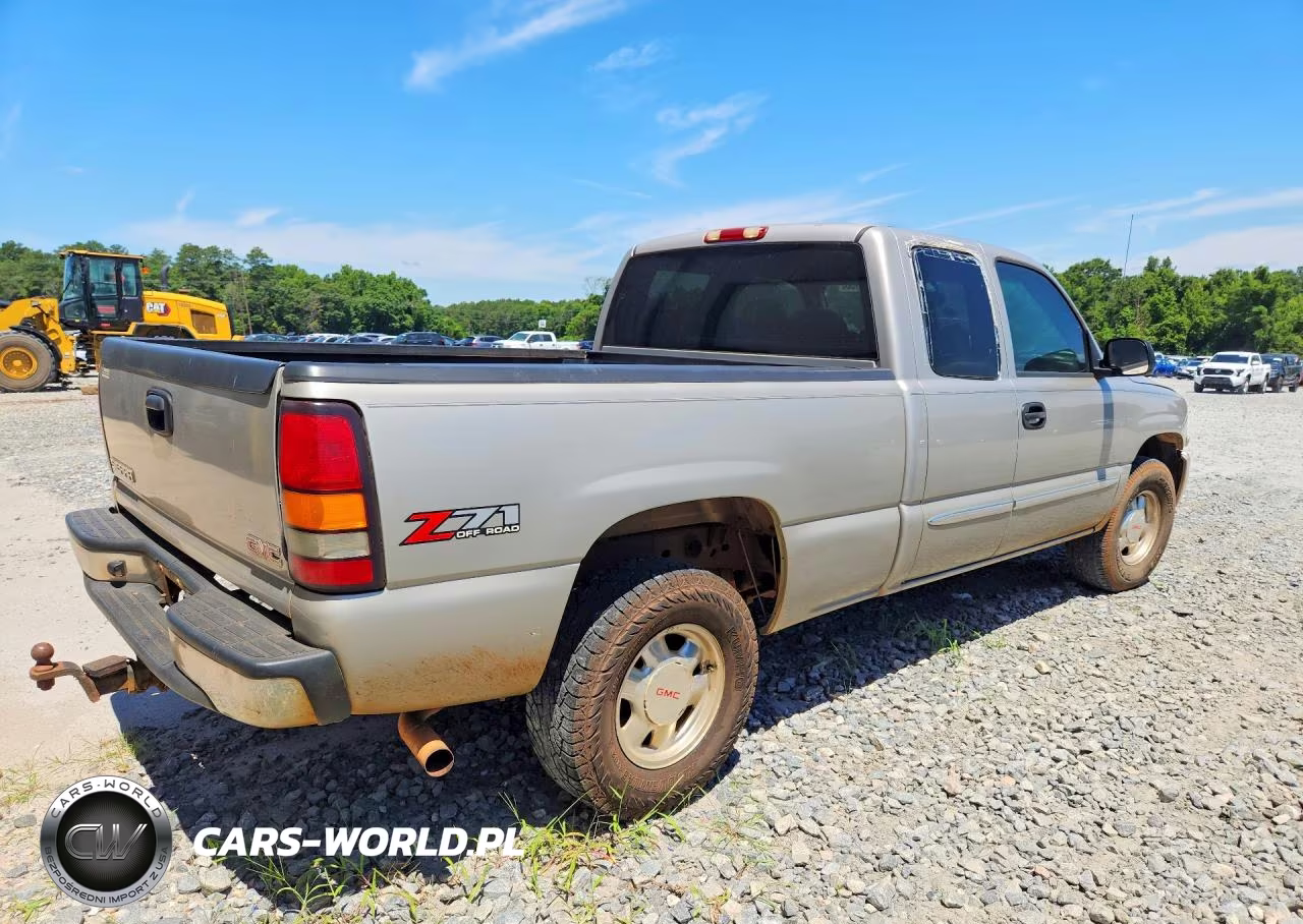 2004 GMC New Sierra K1500 VIN:2GTEK19T141161311 - 3