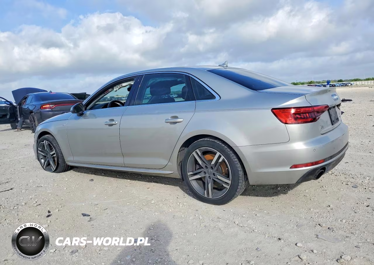 2017 Audi A4 Prestige VIN:WAUFNAF49HN064920 - 2