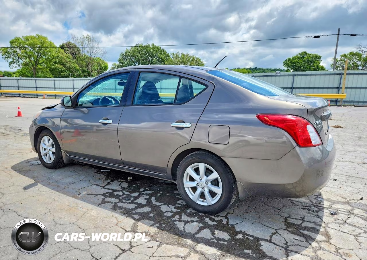 2012 Nissan Versa 1.6 S VIN:3N1CN7AP2CL924369 - 2