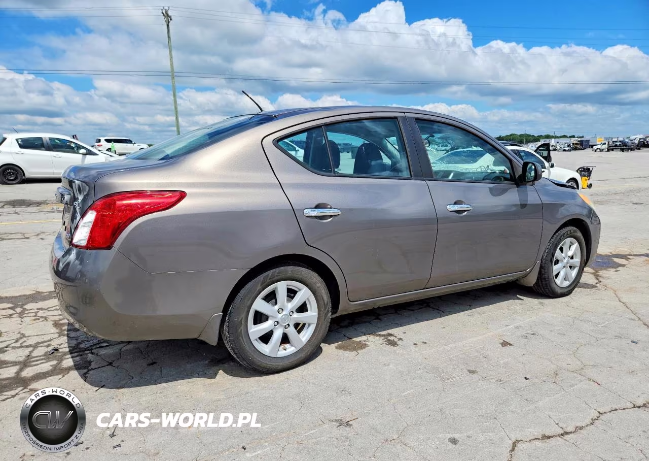 2012 Nissan Versa 1.6 S VIN:3N1CN7AP2CL924369 - 3