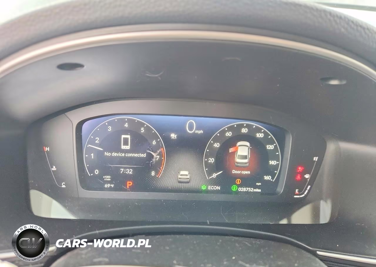2023 Honda Civic Touring VIN:2HGFE1F90PH311703 - 9