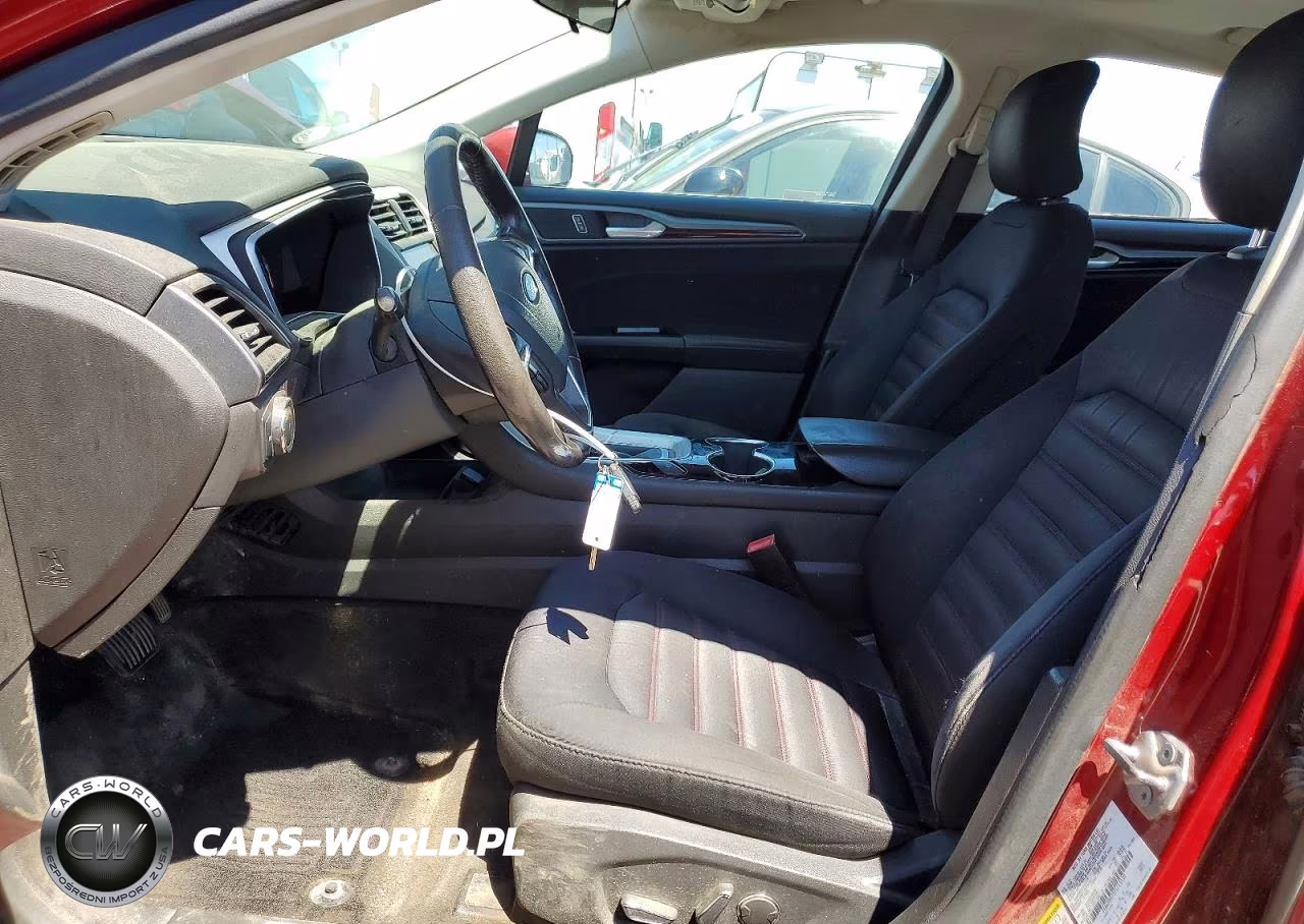 2015 Ford Fusion Se VIN:1FA6P0H71F5113139 - 7