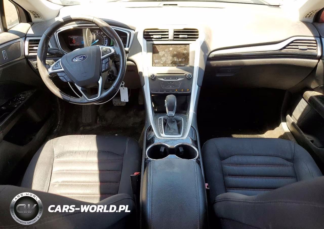 2015 Ford Fusion Se VIN:1FA6P0H71F5113139 - 8