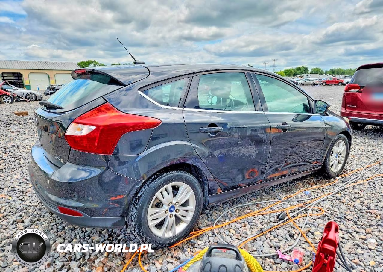 2012 Ford Focus Sel VIN:1FAHP3M25CL168351 - 3