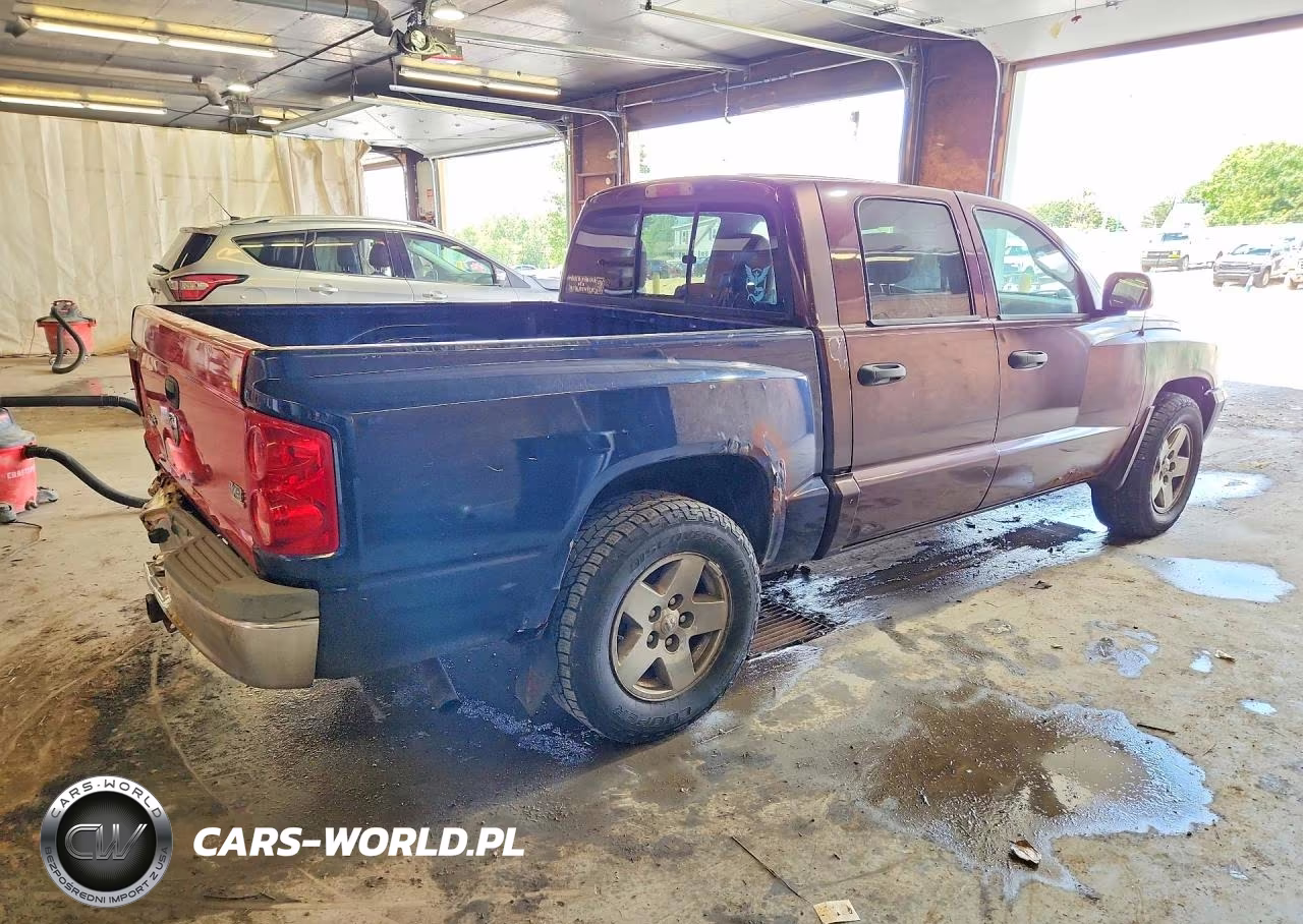 2005 Dodge Dakota Quad Slt VIN:1D7HW48K25S194367 - 3