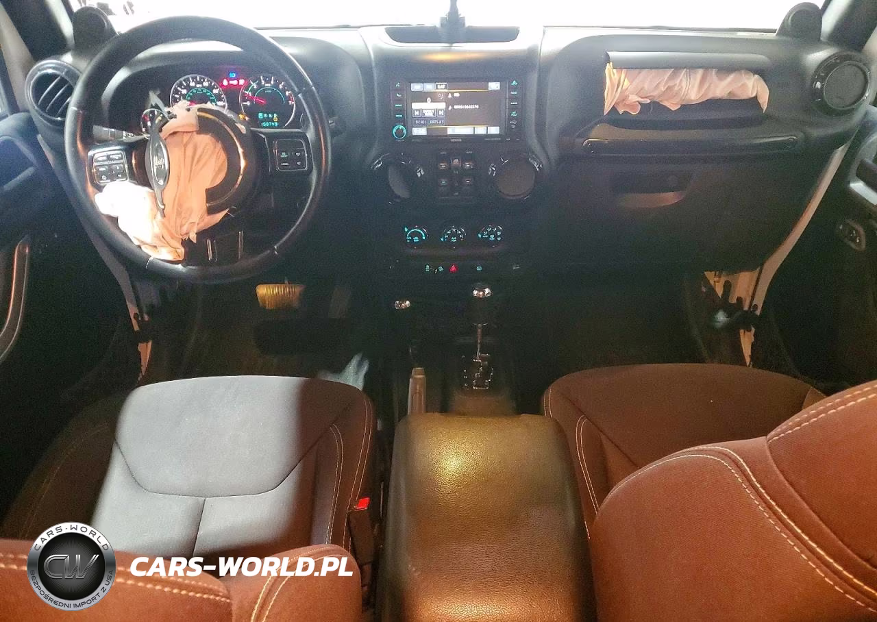 2013 Jeep Wrangler Unlimited Sahara VIN:1C4BJWEG1DL601775 - 8