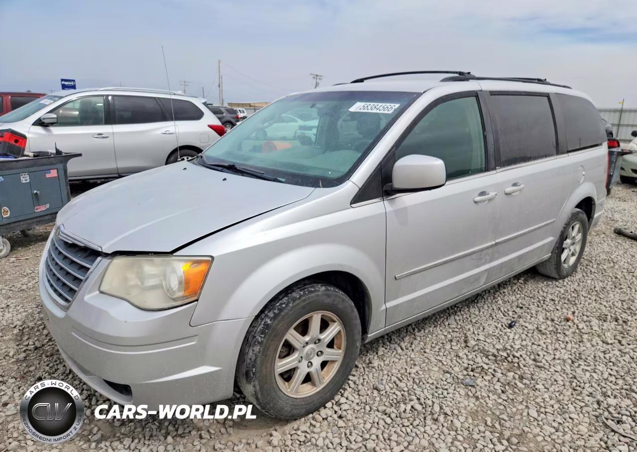 2010 Chrysler Town & Country Touring