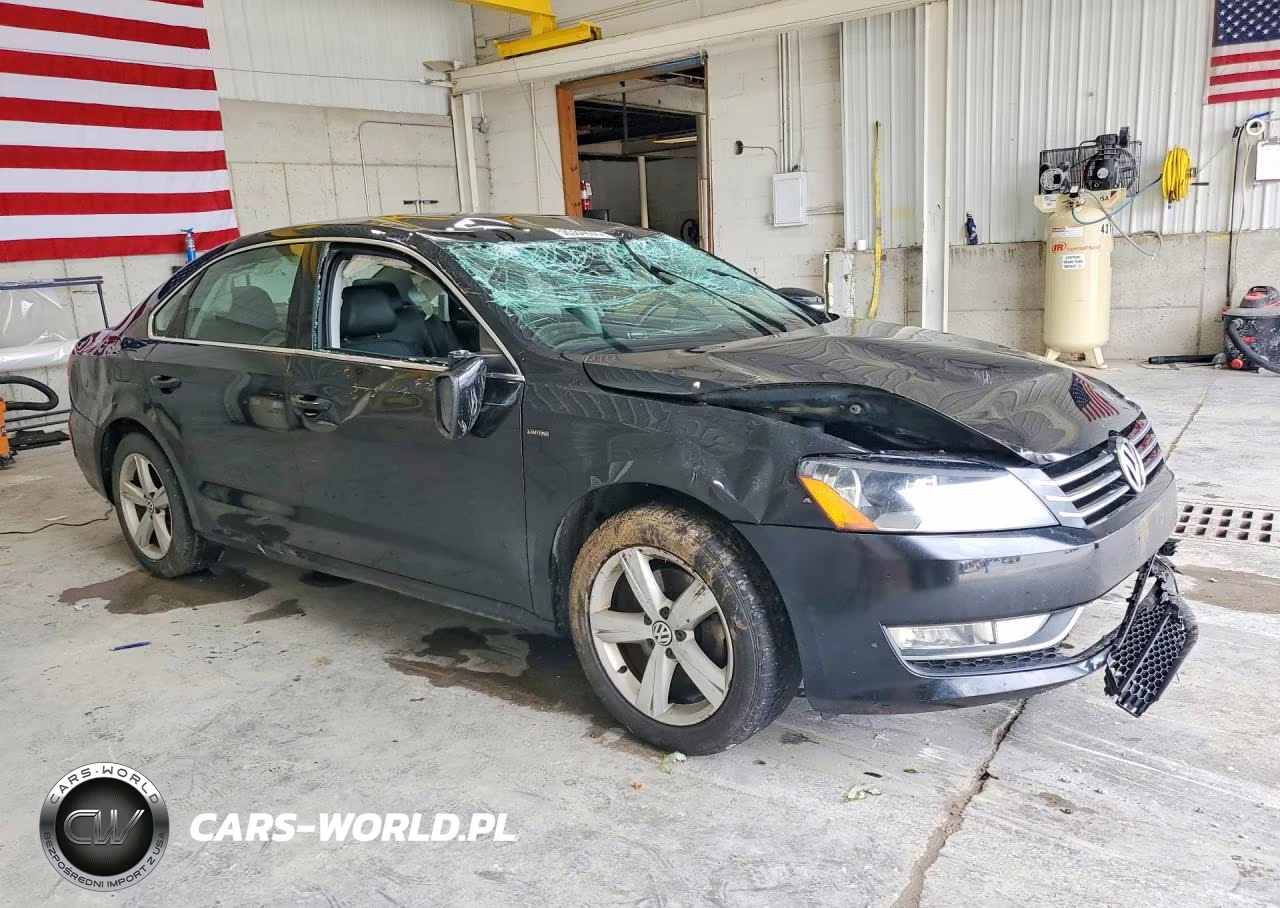 2015 Volkswagen Passat S VIN:1VWAT7A3XFC117179 - 4