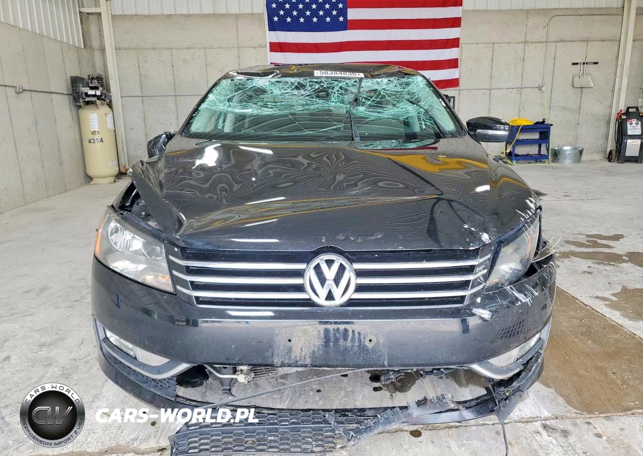 2015 Volkswagen Passat S VIN:1VWAT7A3XFC117179 - 5