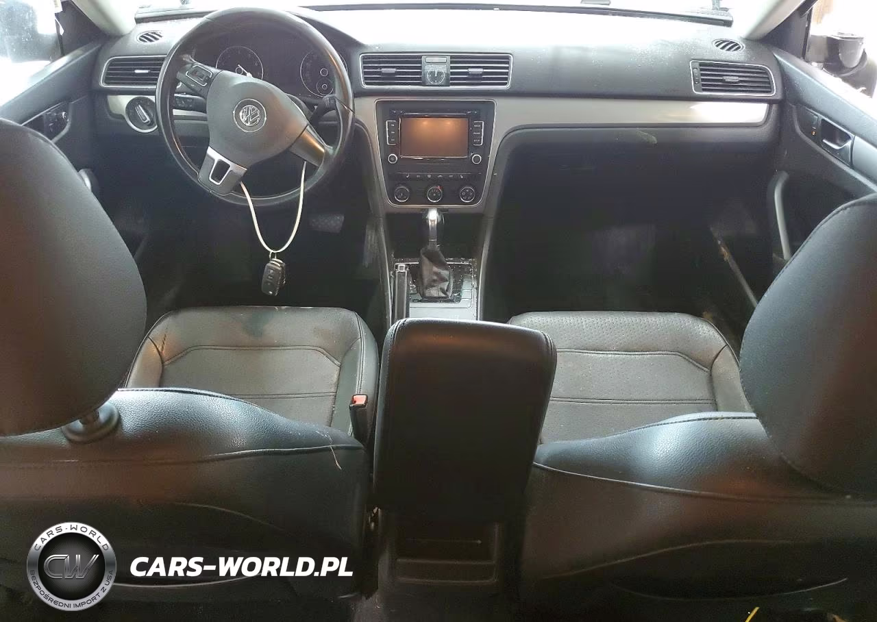2015 Volkswagen Passat S VIN:1VWAT7A3XFC117179 - 8