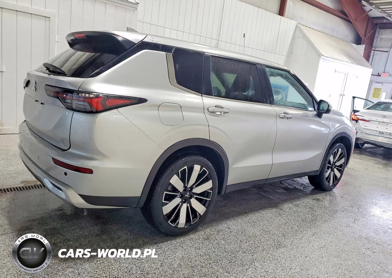 2025 Mitsubishi Outlander Se VIN:JA4J4VA87SZ016716 - 3