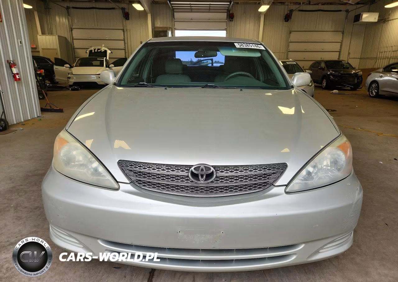 2002 Toyota Camry Le VIN:4T1BE32KX2U532051 - 5