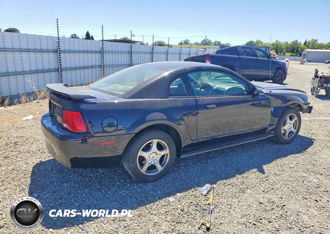 2003 Ford Mustang VIN:1FAFP40473F393647 - 3