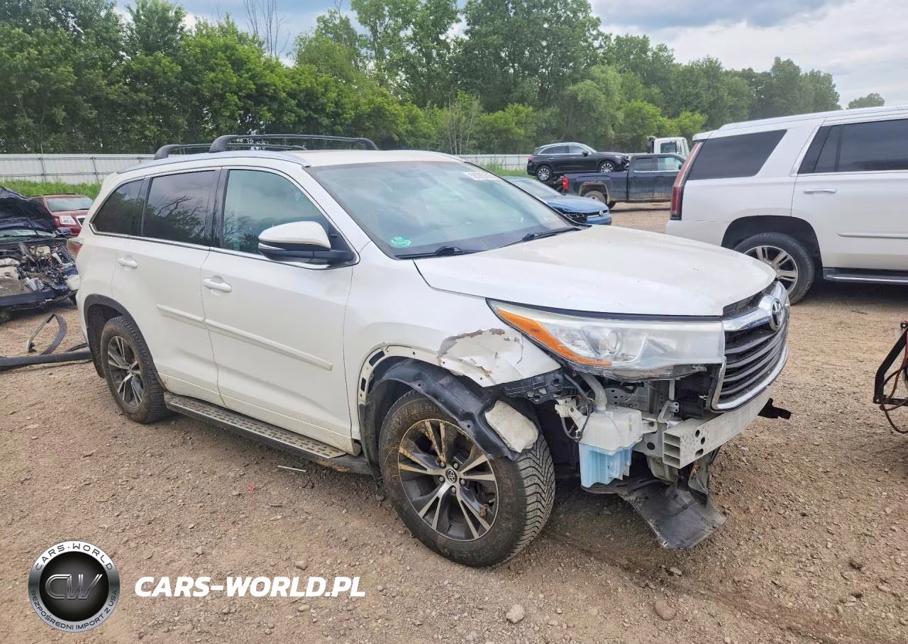 2016 Toyota Highlander Xle VIN:5TDJKRFH8GS226116 - 4
