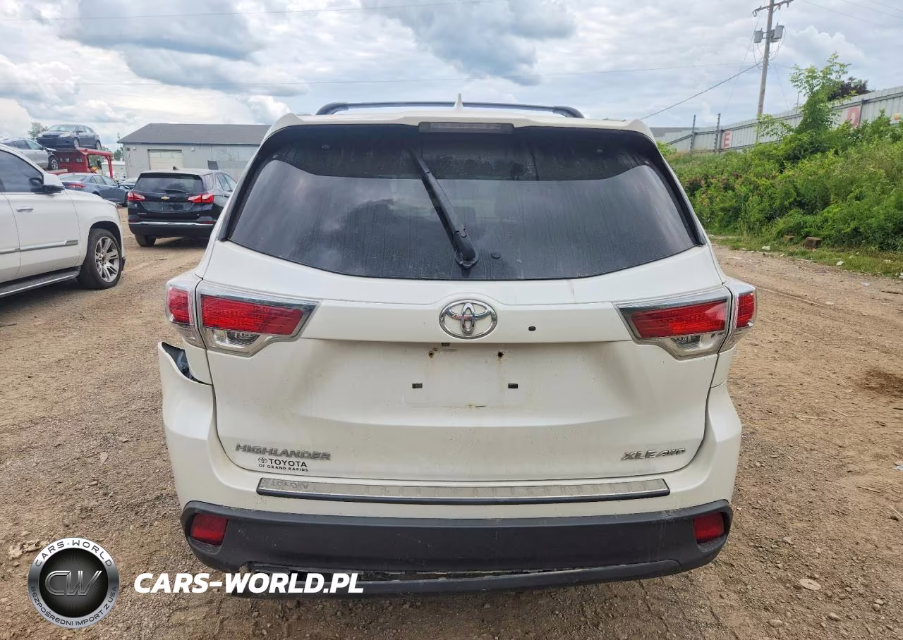 2016 Toyota Highlander Xle VIN:5TDJKRFH8GS226116 - 6