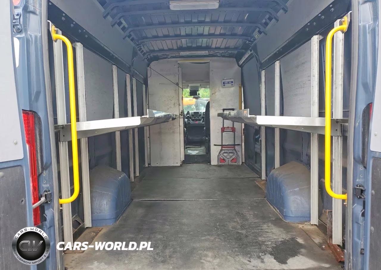 2020 Ram Promaster 3500 Delivery Van VIN:3C6URVJG7LE143725 - 10