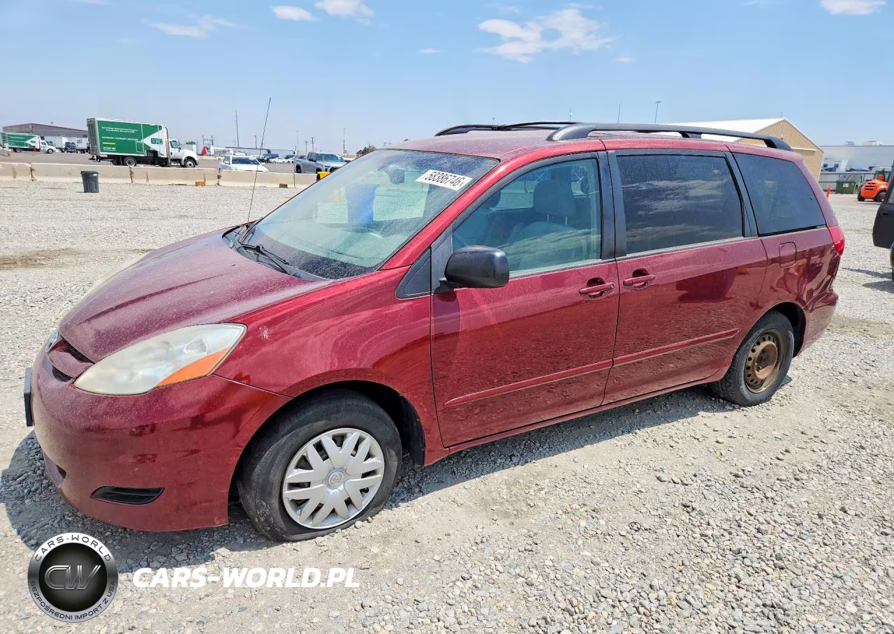 2008 Toyota Sienna Le 7-Passenger