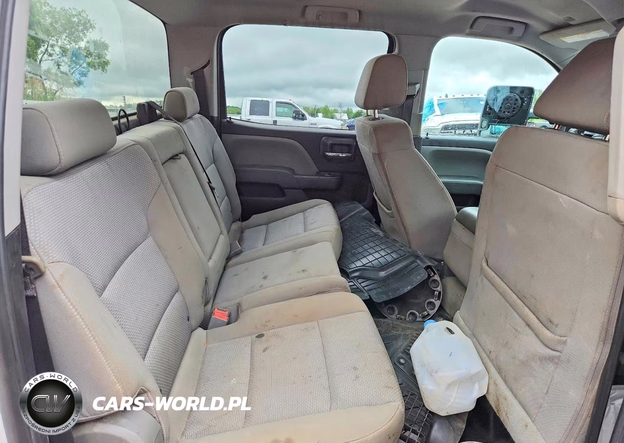 2019 Chevrolet Silverado K3500 VIN:1GC4KVCY9KF193176 - 11
