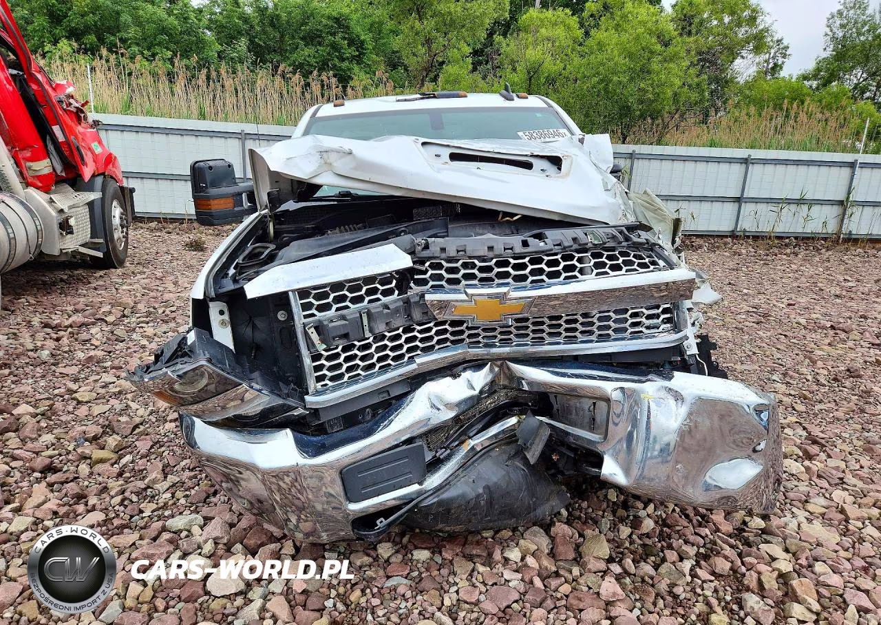 2019 Chevrolet Silverado K3500 VIN:1GC4KVCY9KF193176 - 5