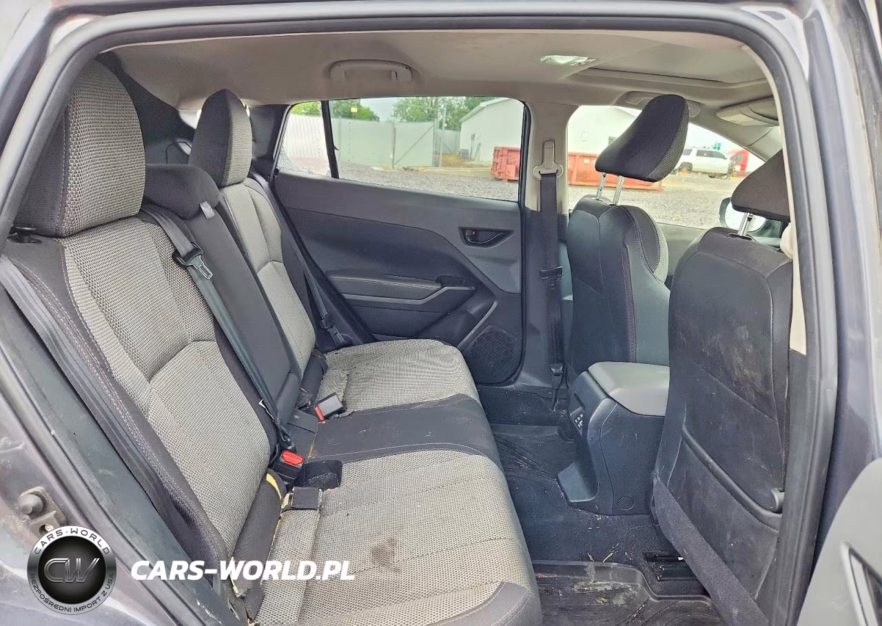 2024 Subaru Crosstrek Premium VIN:JF2GUADC0RH210367 - 10