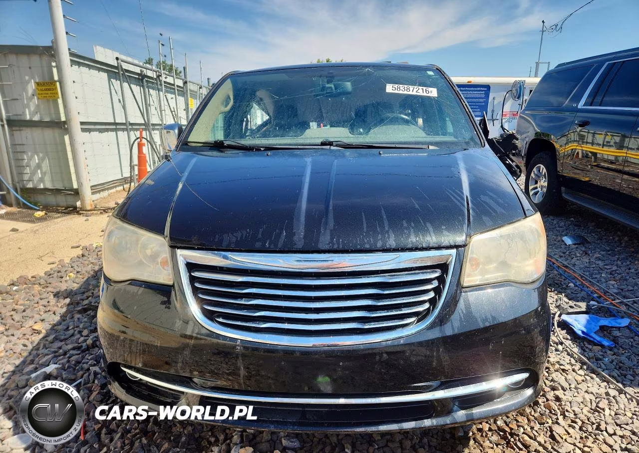 2015 Chrysler Town & Country Touring L VIN:2C4RC1CG6FR506895 - 5