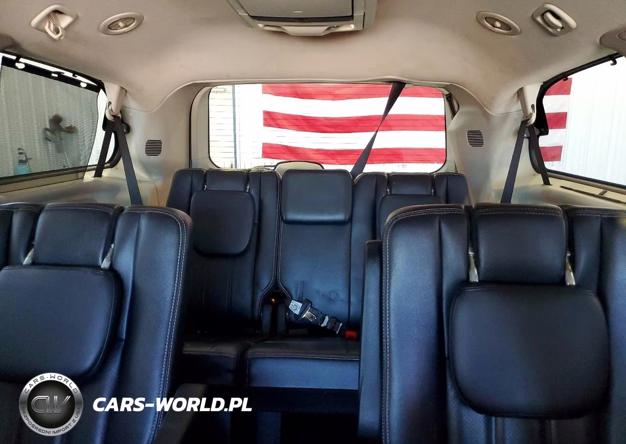 2015 Chrysler Town & Country Touring L VIN:2C4RC1CG8FR529420 - 10