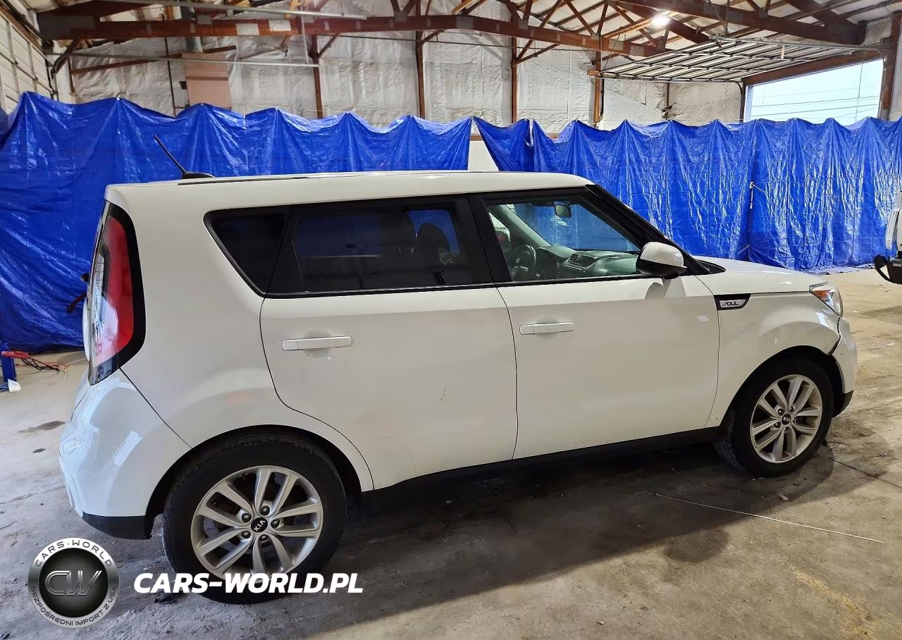 2019 Kia Soul + VIN:KNDJP3A5XK7916027 - 3