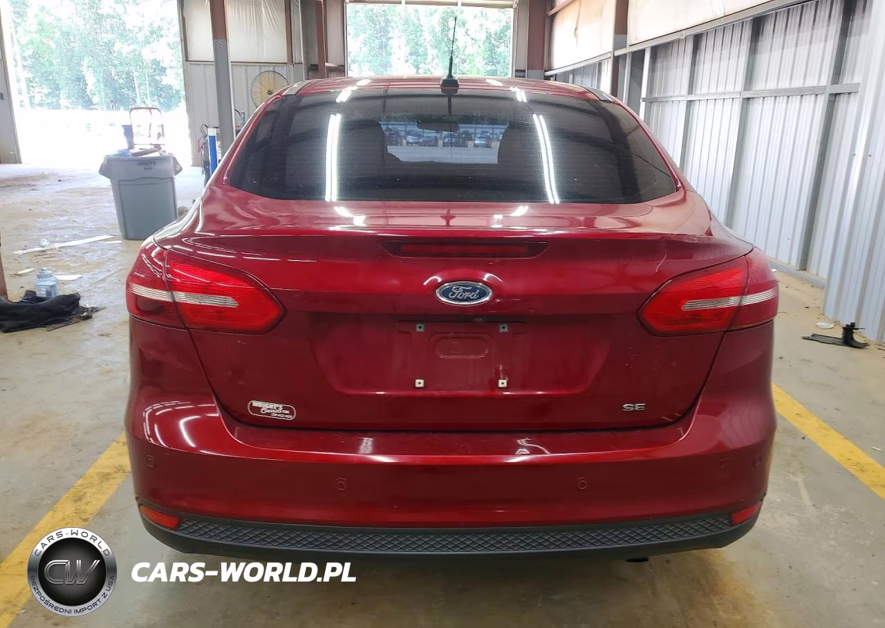 2016 Ford Focus Se VIN:1FADP3F25GL389367 - 6
