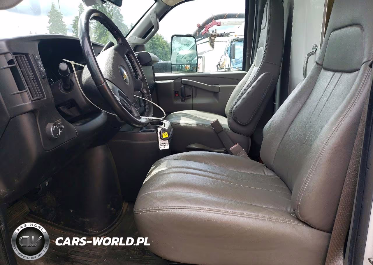 2021 Chevrolet Express G4500 VIN:1HA6GVC73MN006956 - 7