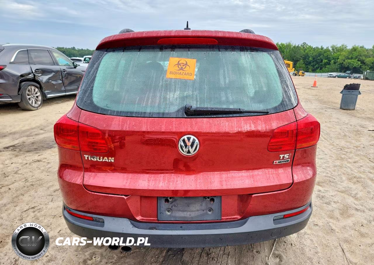 2016 Volkswagen Tiguan S VIN:WVGBV7AX7GW026595 - 6