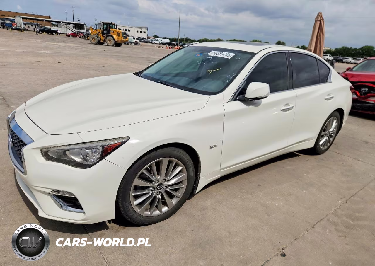 2018 Infiniti Q50 3.0T Luxe – zdjęcie 1 z 12