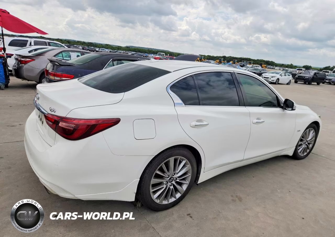 2018 Infiniti Q50 3.0T Luxe VIN:JN1EV7AP7JM350590 - 3