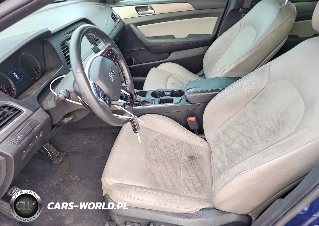 2017 Hyundai Sonata Sport 2.0T VIN:5NPE34AB8HH558178 - 7