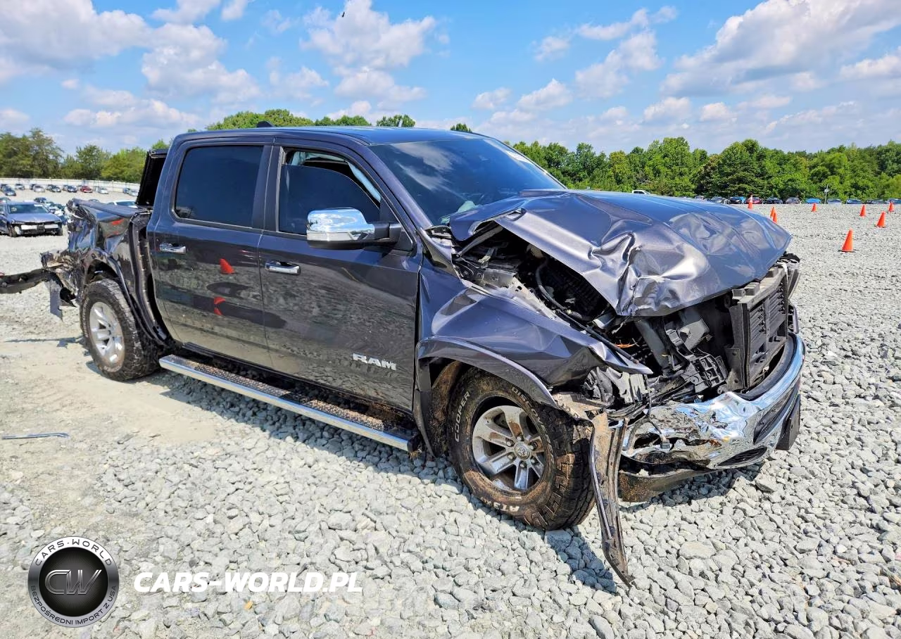 2022 Ram 1500 Laramie VIN:1C6SRFJM1NN237925 - 4
