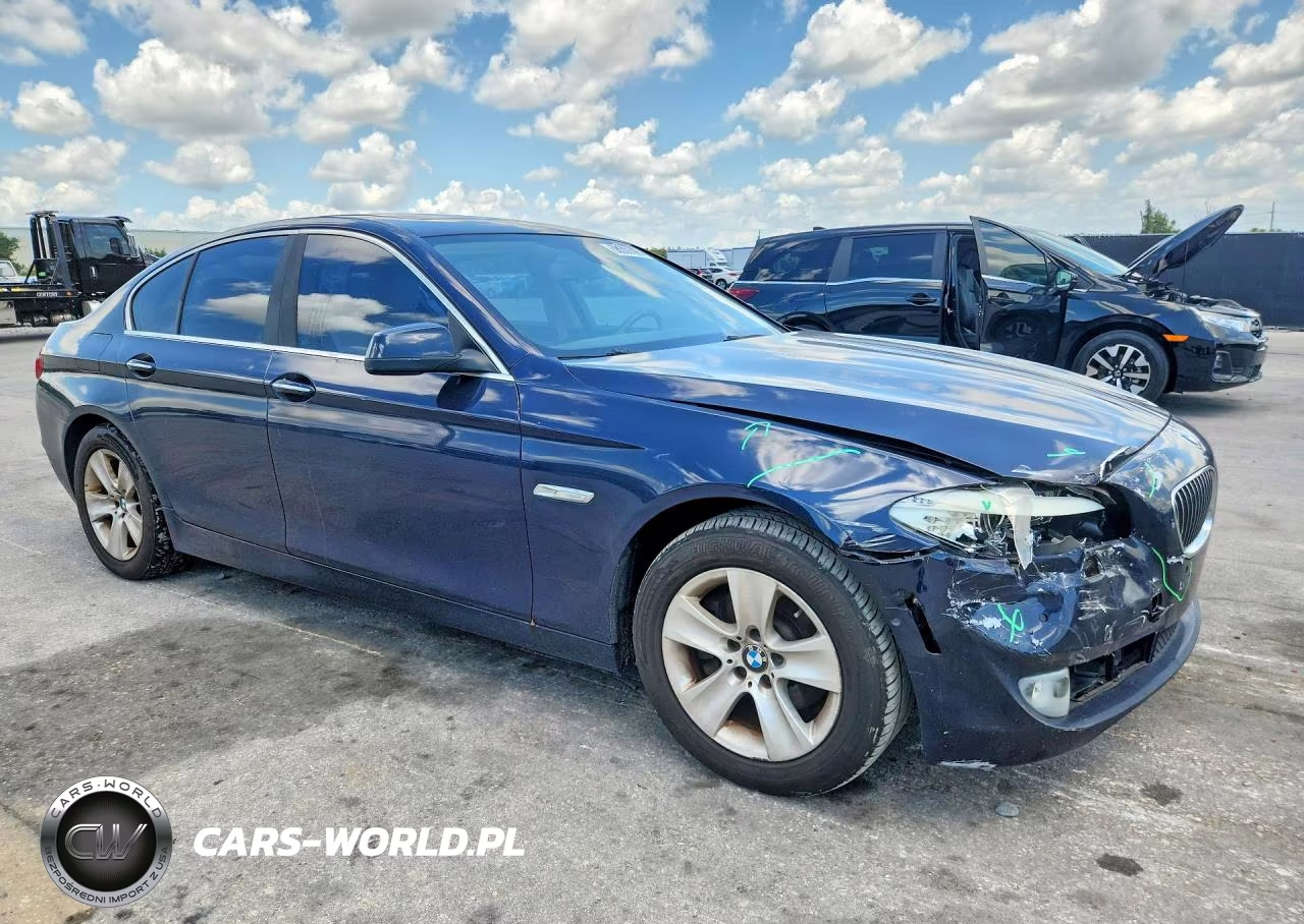 2013 BMW 528 Xi VIN:WBAXH5C5XDD108553 - 4