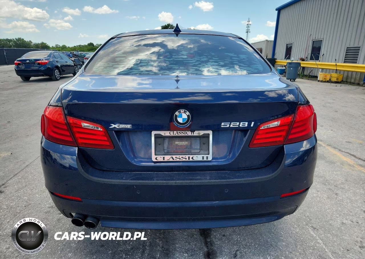 2013 BMW 528 Xi VIN:WBAXH5C5XDD108553 - 6