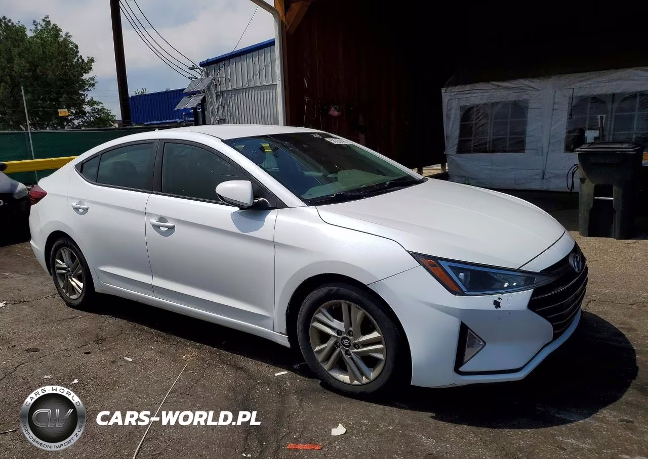 2020 Hyundai Elantra Sel VIN:5NPD84LF6LH570853 - 4