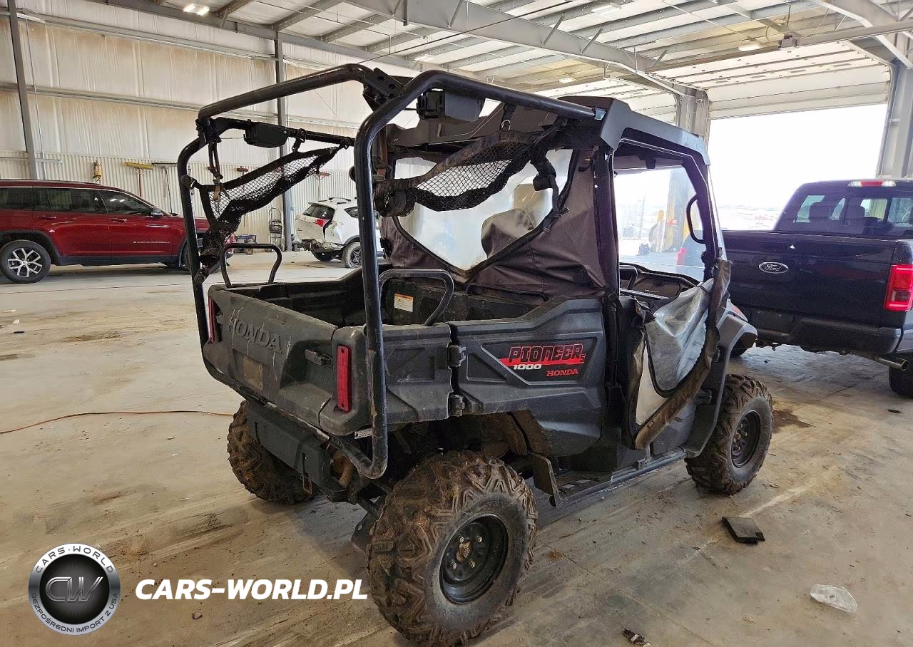 2018 Honda Pioneer 1000 Utility Vehicle VIN:1HFVE0409J4202272 - 4