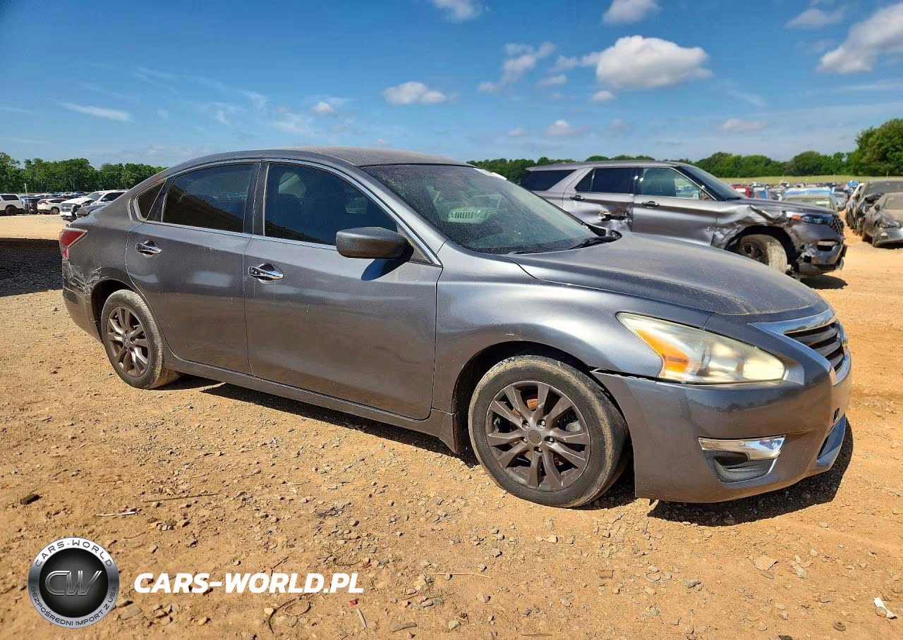 2015 Nissan Altima 2.5 S VIN:1N4AL3AP7FC480916 - 4